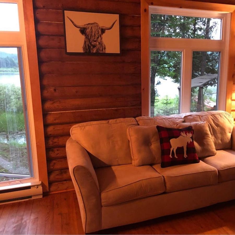 Le Chalet Au Souvenir Bouchette Exterior photo